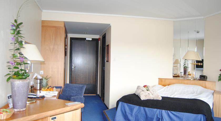 Farsund Fjordhotel Exterior foto